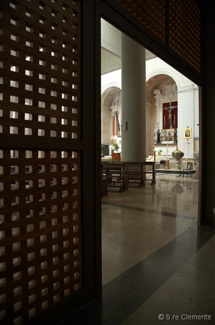 15_SC85215.jpg - A