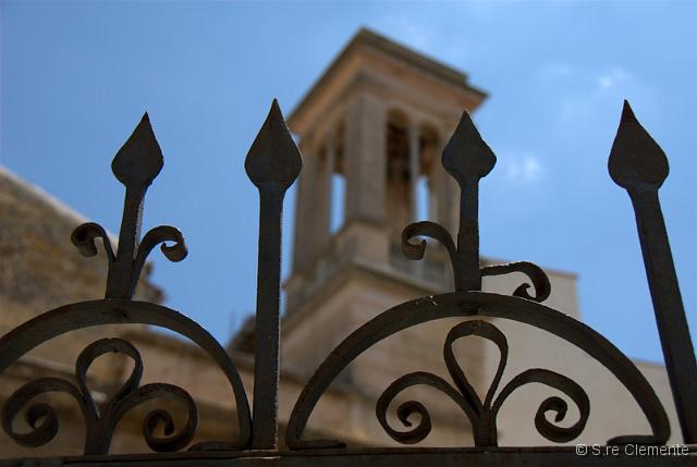 06_CL86592.jpg